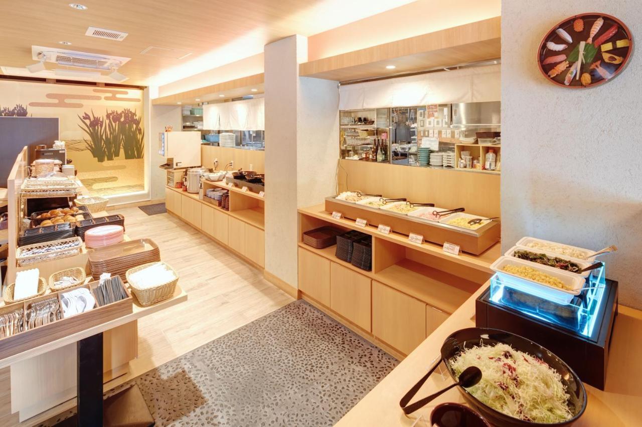 Centurion Hotel Resort Okinawa Nago City Buitenkant foto